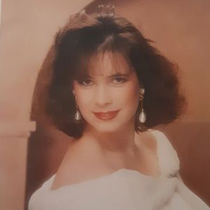 Meet your Posher, Ingrid May